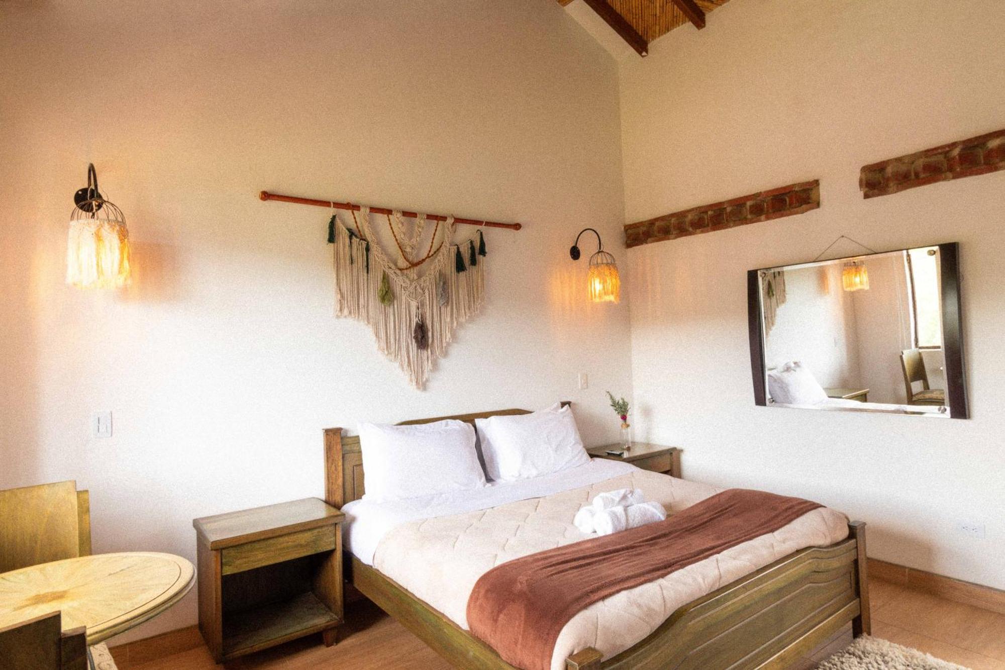 Artemisa Hotel Santa Sofía Quarto foto