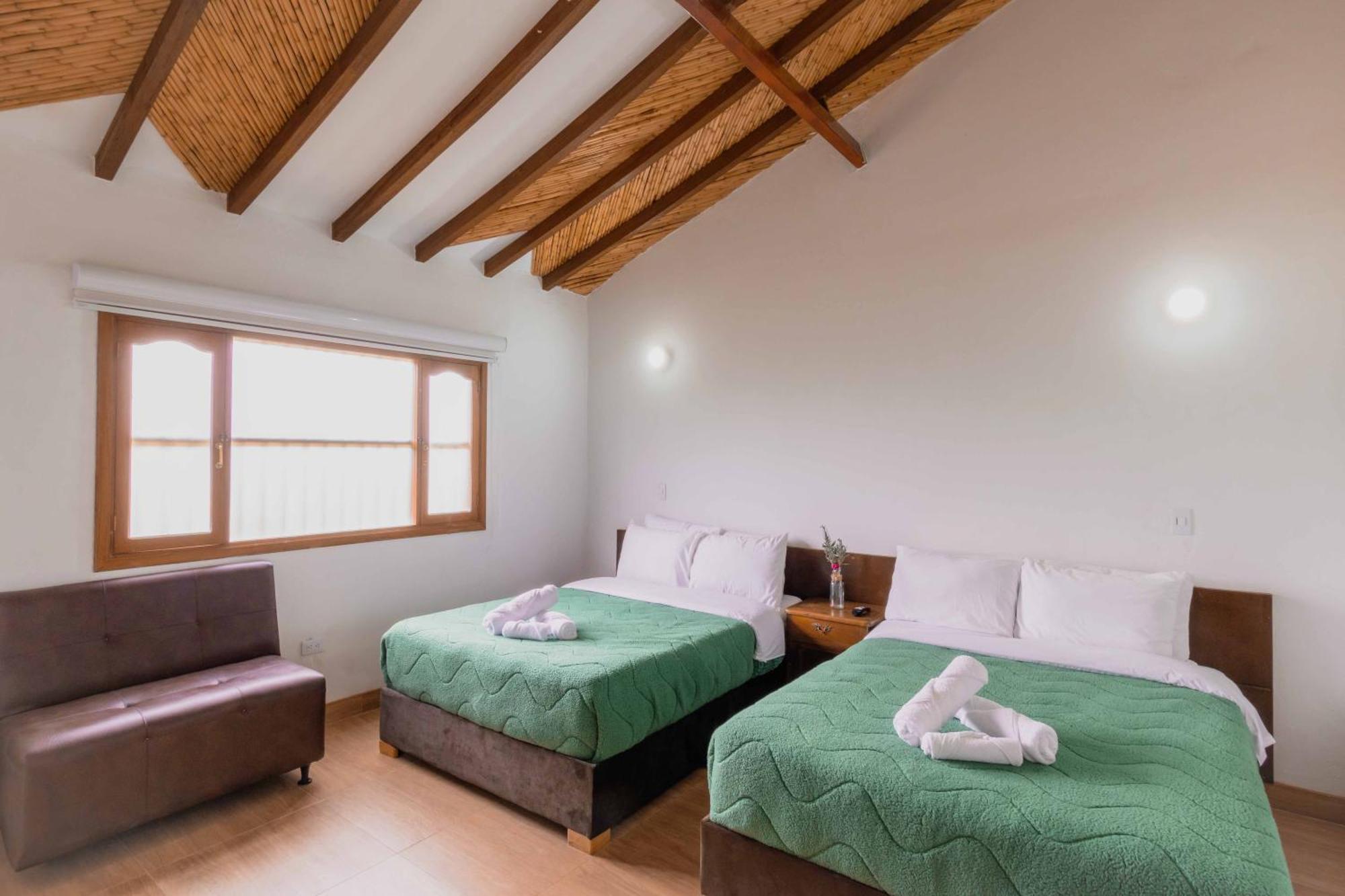 Artemisa Hotel Santa Sofía Quarto foto
